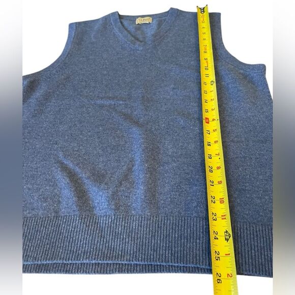 LL Bean Blue Sweater Vest V Neck Laine Mens Large - Picture 5 of 6